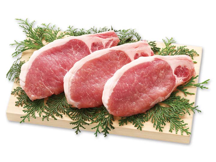 食材宅配の豚肉の価格を比較しているイメージ